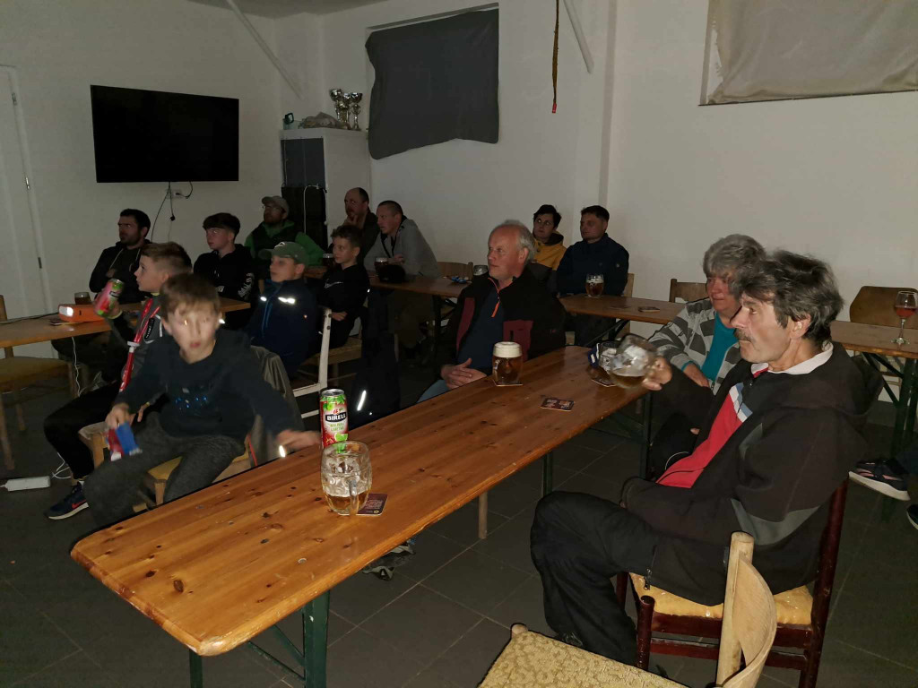 Hokejový víkend