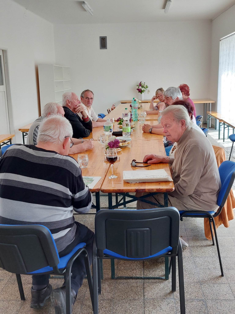 Setkání s panem Oldřichem Kladivou u fotografií z výšlapů