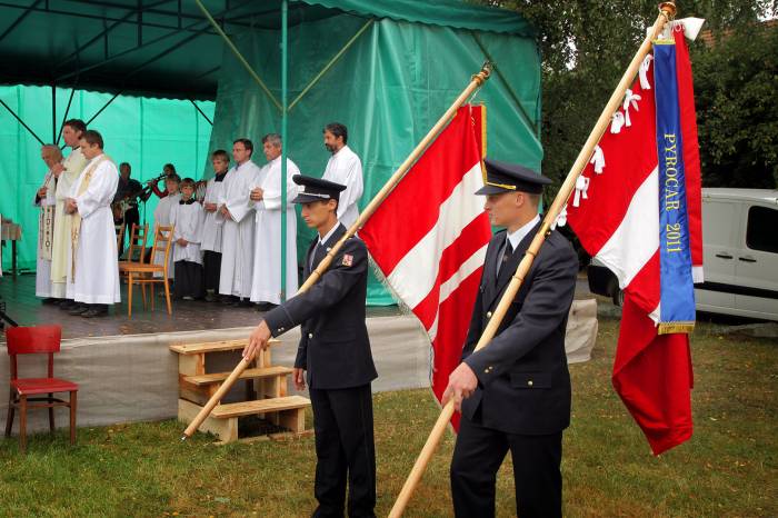 Sraz rodáků a občanů z Desné 2012 a oslavy 75. výročí založení SDH Desná