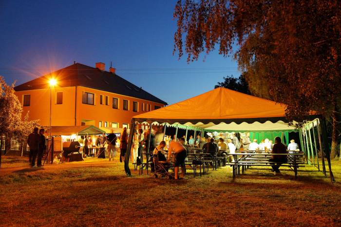 Sraz rodáků a občanů z Desné 2012 a oslavy 75. výročí založení SDH Desná